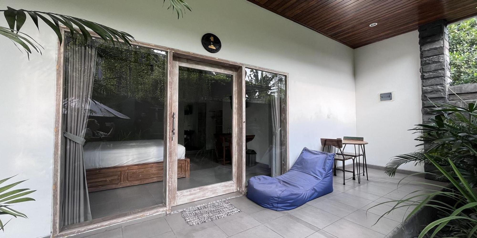 Pis Bolong Canggu Экстерьер фото