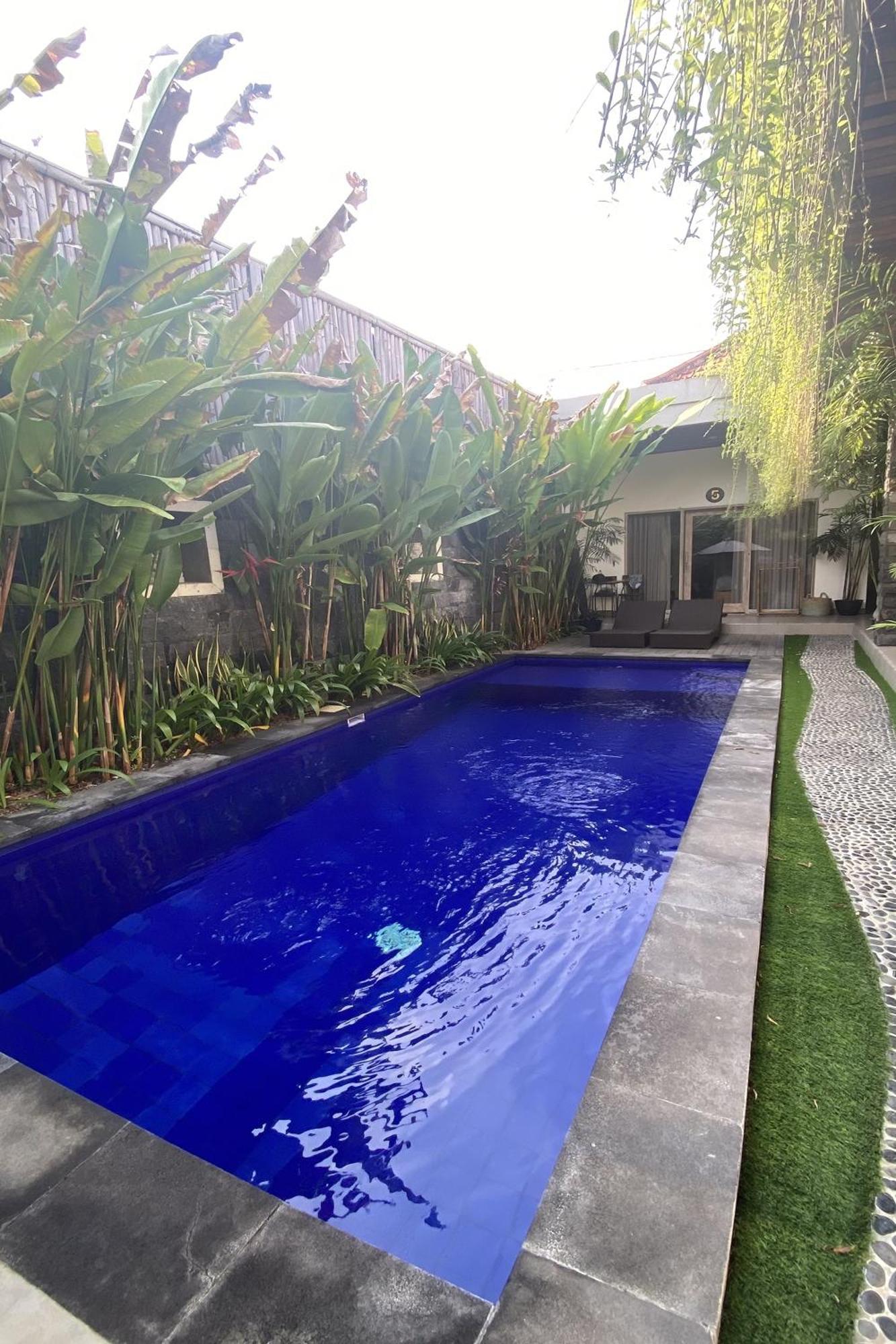 Pis Bolong Canggu Экстерьер фото